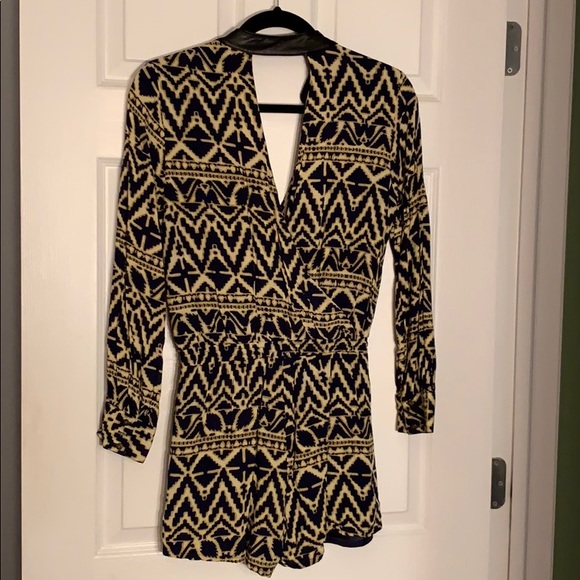 Long sleeve romper - Picture 2 of 3